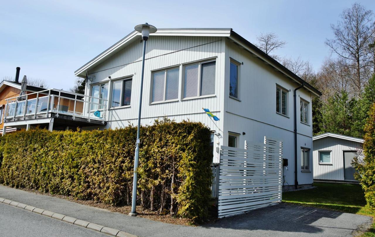 סיגטונה Nordic Lights Villa מראה חיצוני תמונה