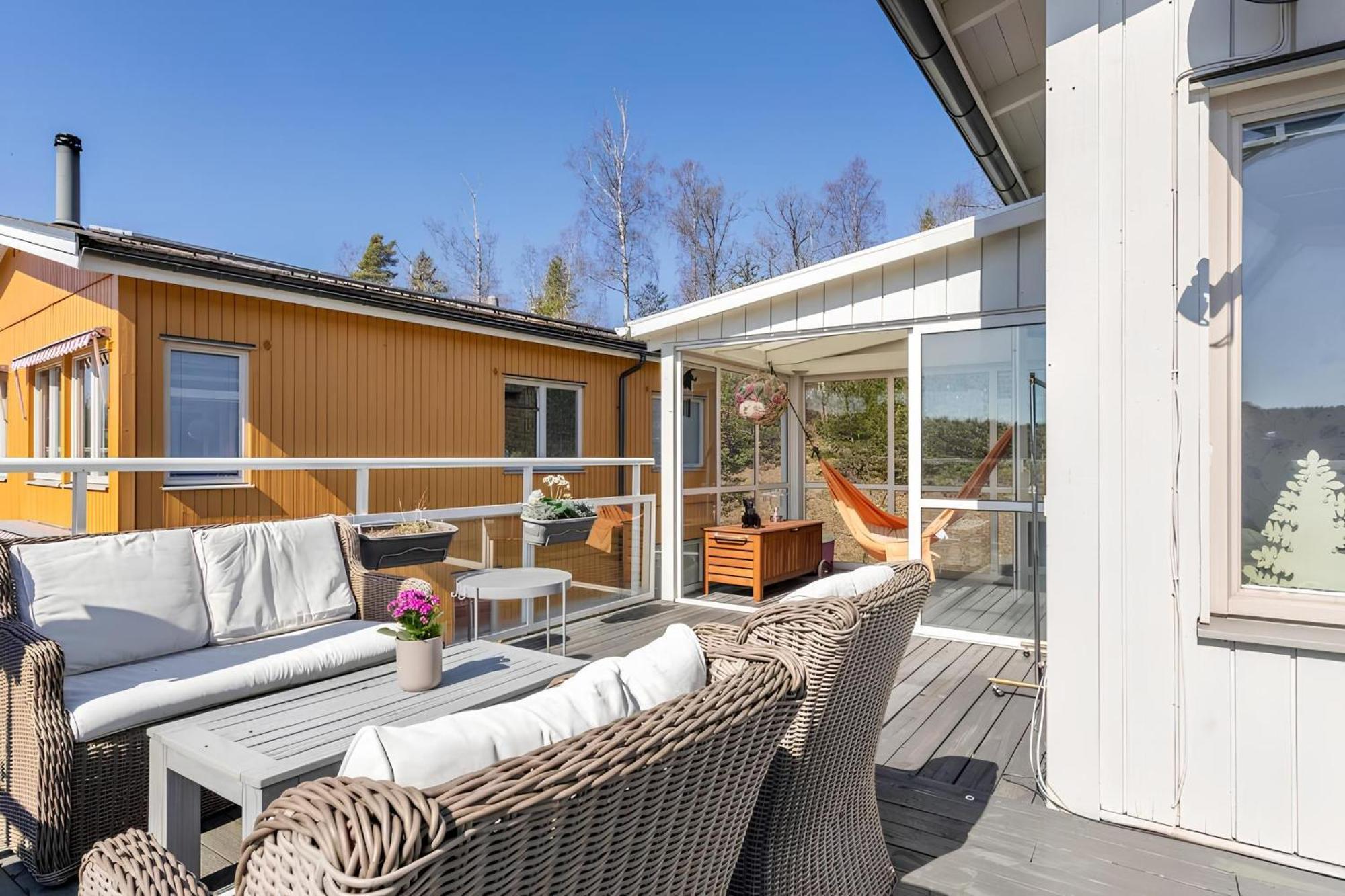 סיגטונה Nordic Lights Villa מראה חיצוני תמונה